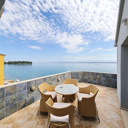 Punta Preko Apartments Экстерьер фото